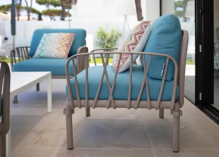 Lola Sea Villa